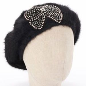 Betray Johnson Bedazzled Bow Beret in Wine